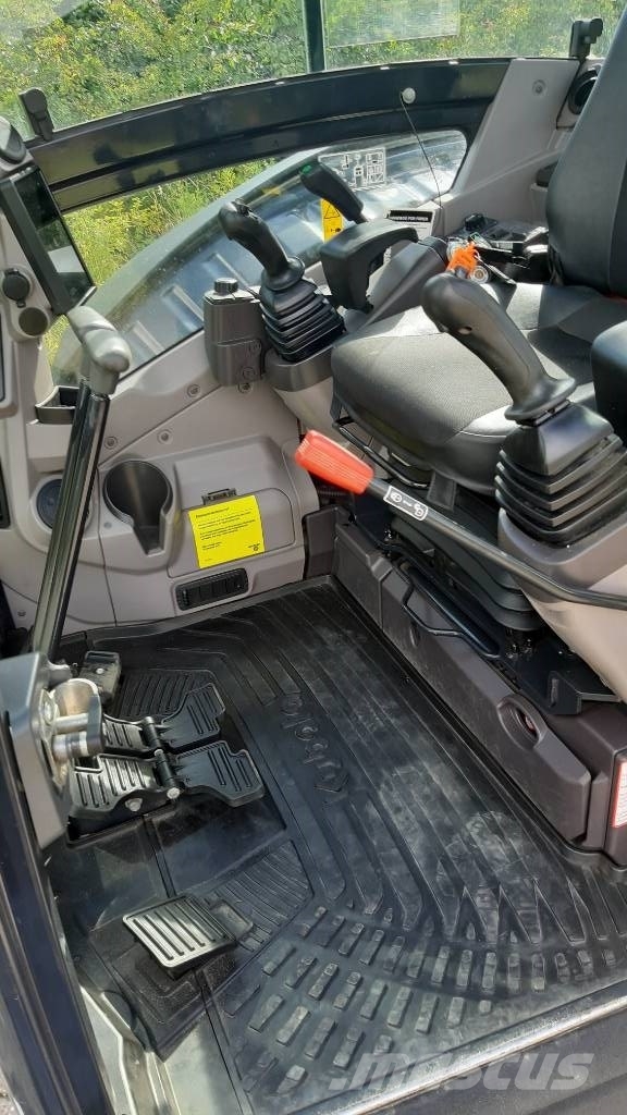 Kubota KX060-5 حفارات صغيرة أقل من 7 طن (حفارات صغيرة)