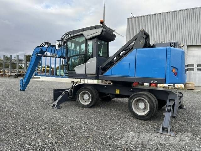 Fuchs MHL 320F Wheeled excavators