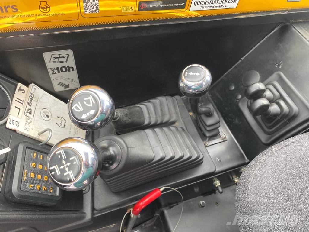 JCB 540-140 Teleskopiskie manipulatori