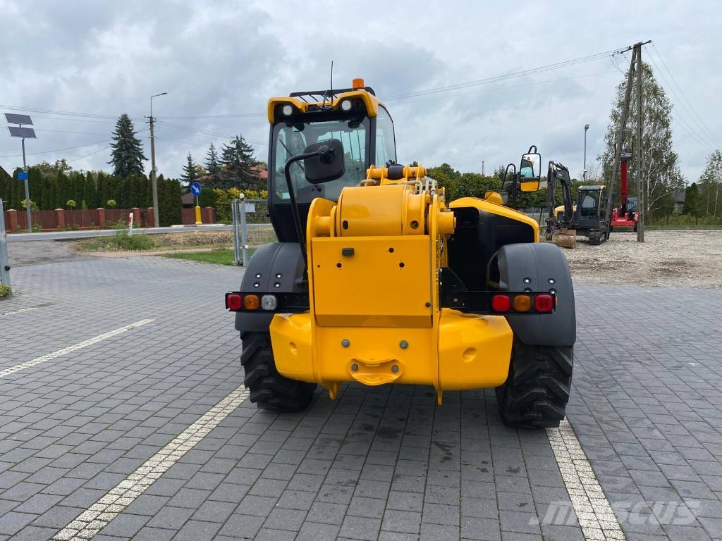 JCB 540-140 Teleskopiskie manipulatori