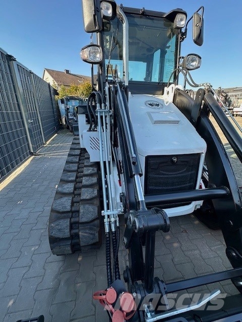 Hidromek HMK 62T Smykem řízené nakladače