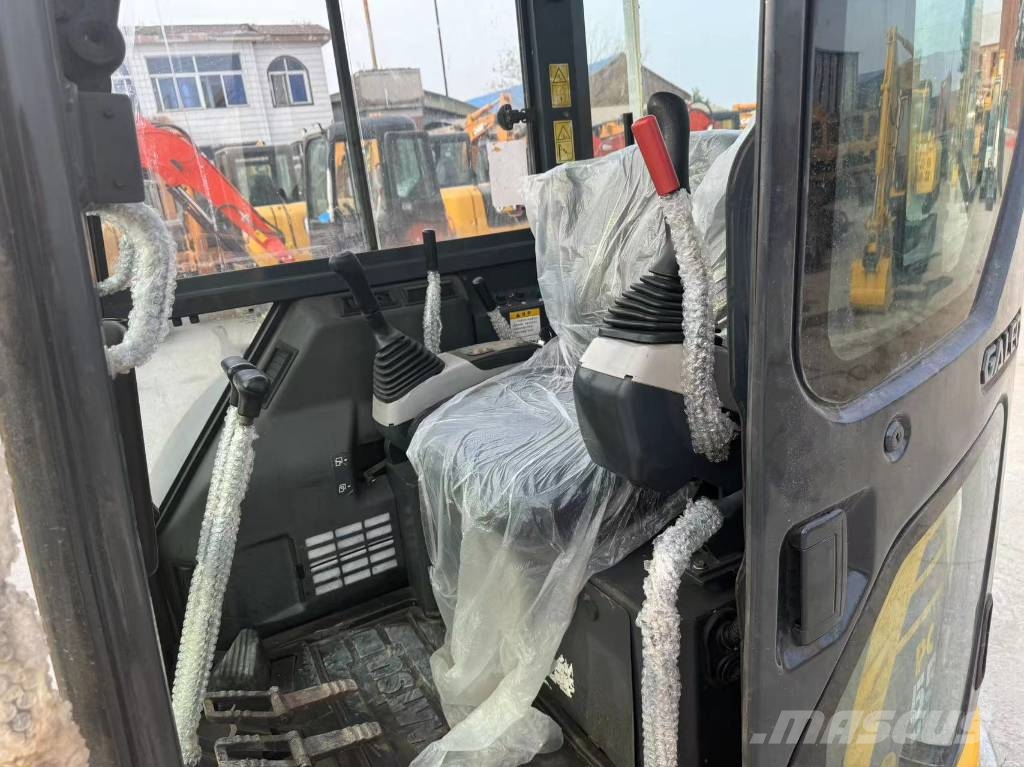 Komatsu PC 55 Mini bagri <7t