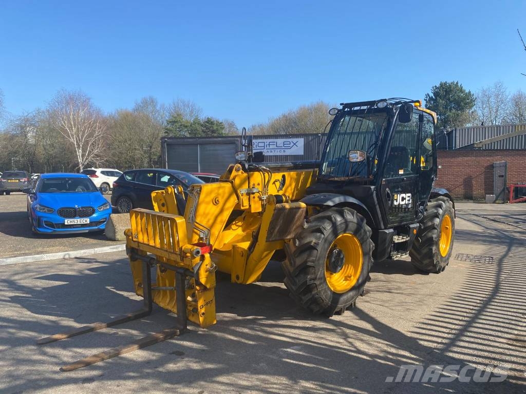 JCB 533-105 Teleskopiskie manipulatori