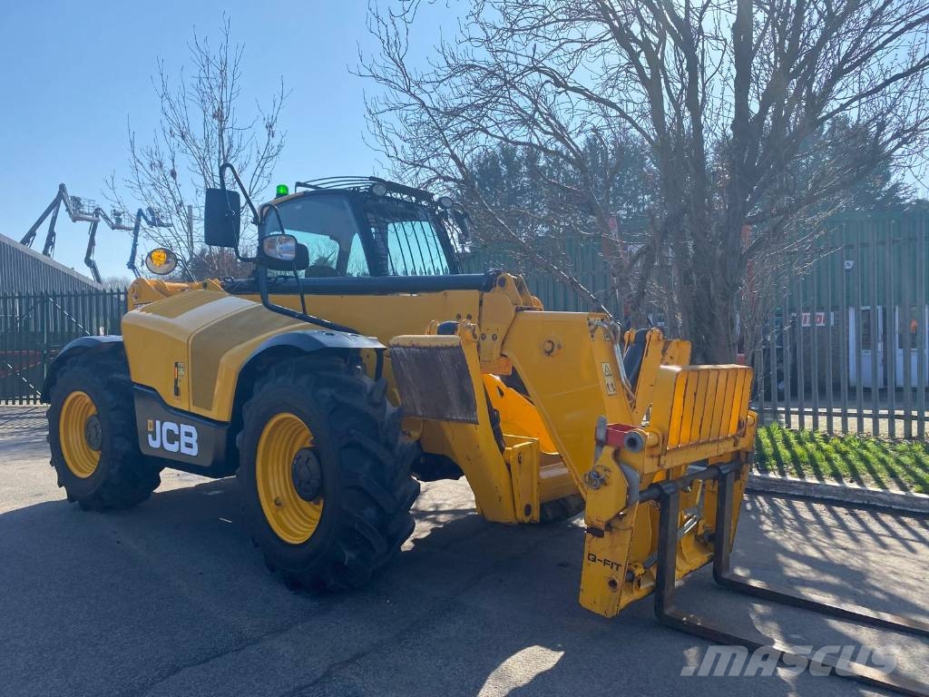 JCB 533-105 Teleskopiskie manipulatori