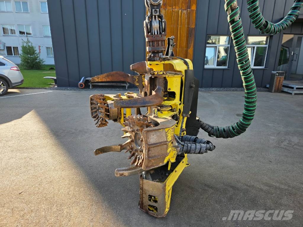 John Deere 1470 E IT 4 Harversteri