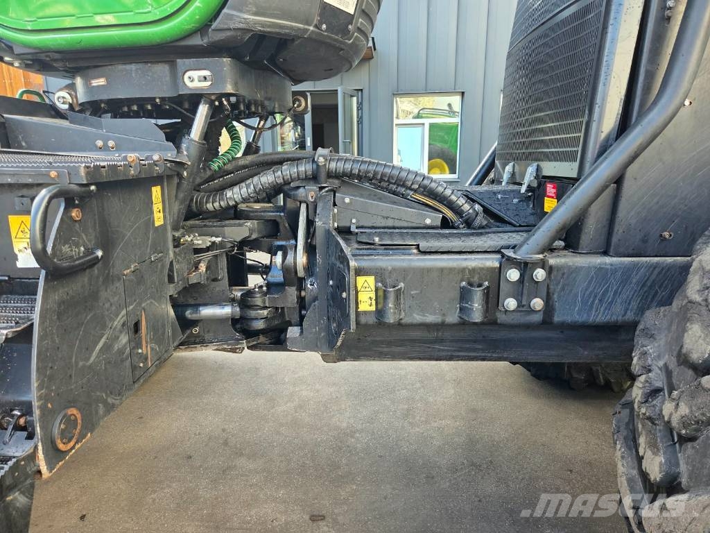 John Deere 1470 E IT 4 Harversteri