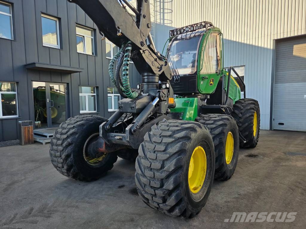 John Deere 1470 E IT 4 Harversteri