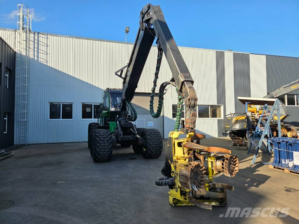 John Deere 1470 E IT 4 Harversteri