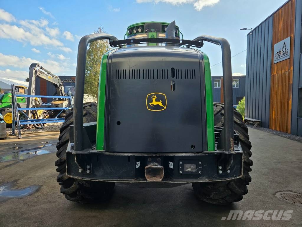 John Deere 1470 E IT 4 Harversteri