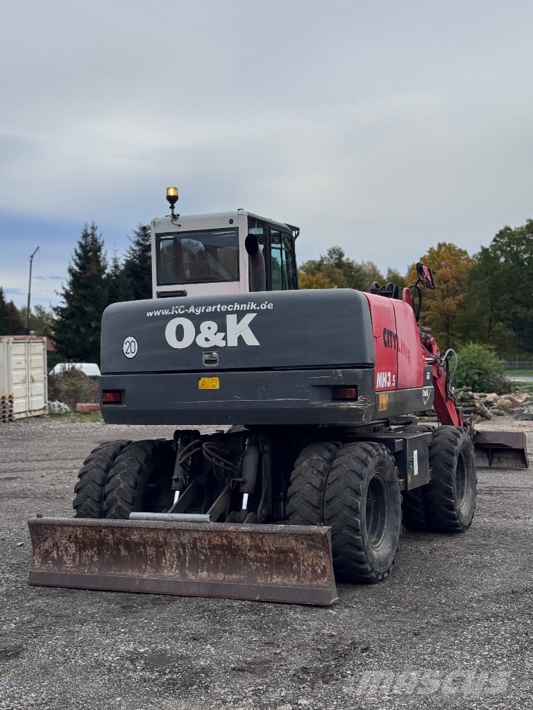 O&K MH 3.5 Mobilbagger Verstellausleger 3 Löffel MS08 Pelle sur pneus