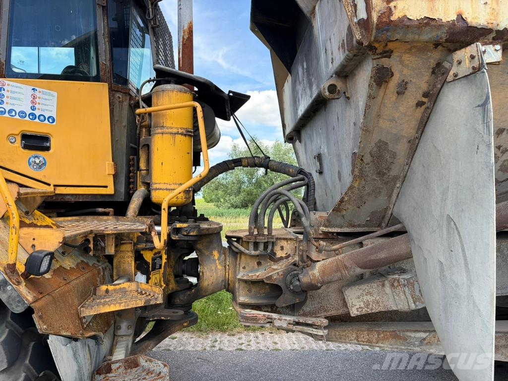 Volvo A30D ساحبات مفصلية