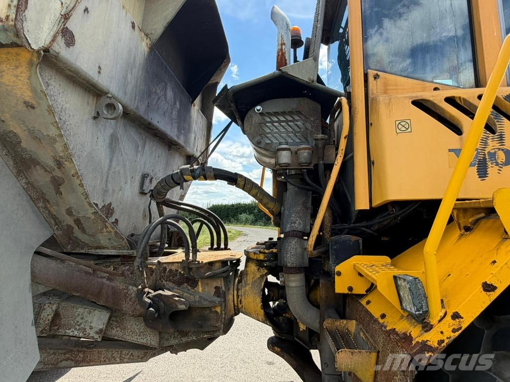 Volvo A30D ساحبات مفصلية