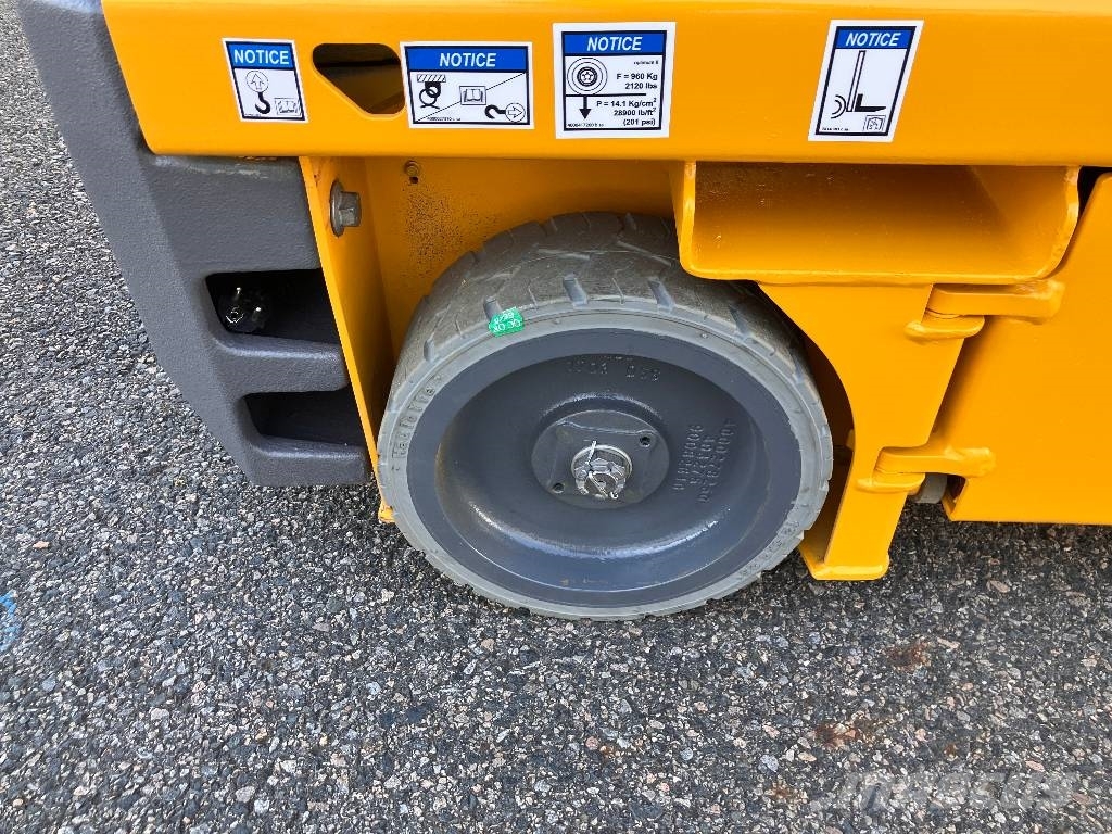 HAULOTTE OPTIMUM8 - NEW BATTERIES NEW WHEELS Scheren-Arbeitsbühnen