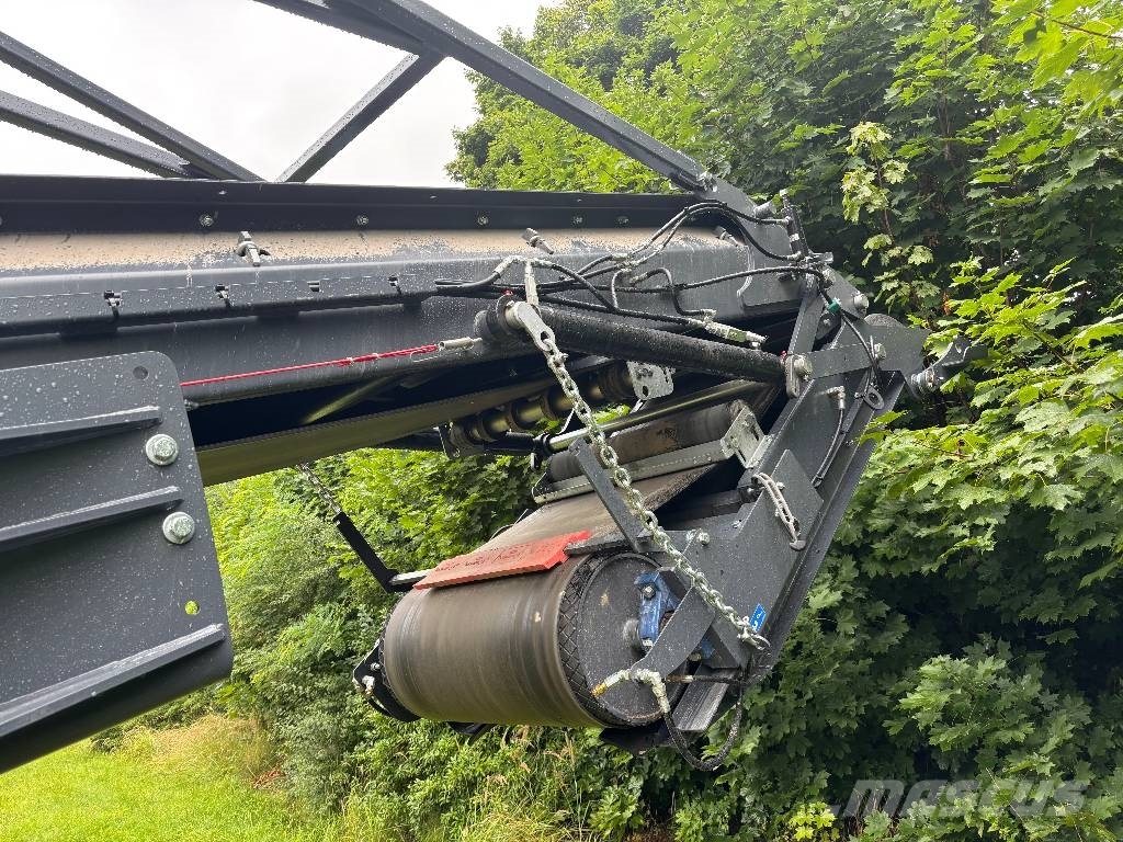 Metso LT200HPe 移动式破碎机