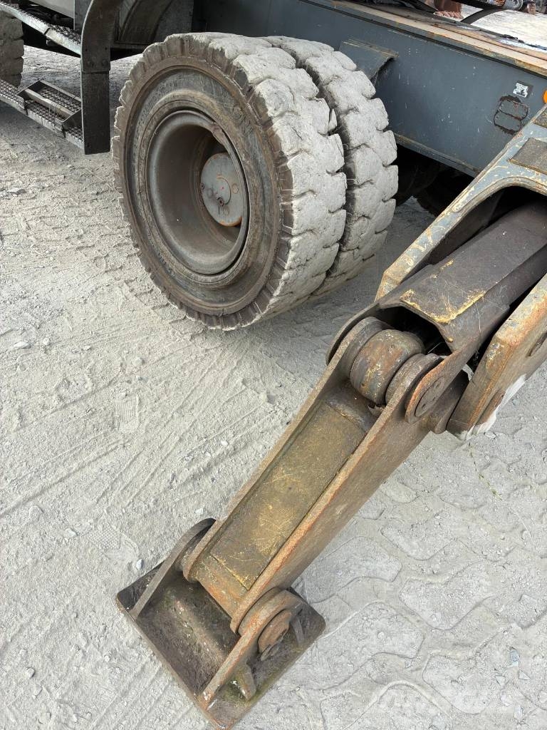 Liebherr 934 Bageri za prenos primarnih/sekundarnih sirovina