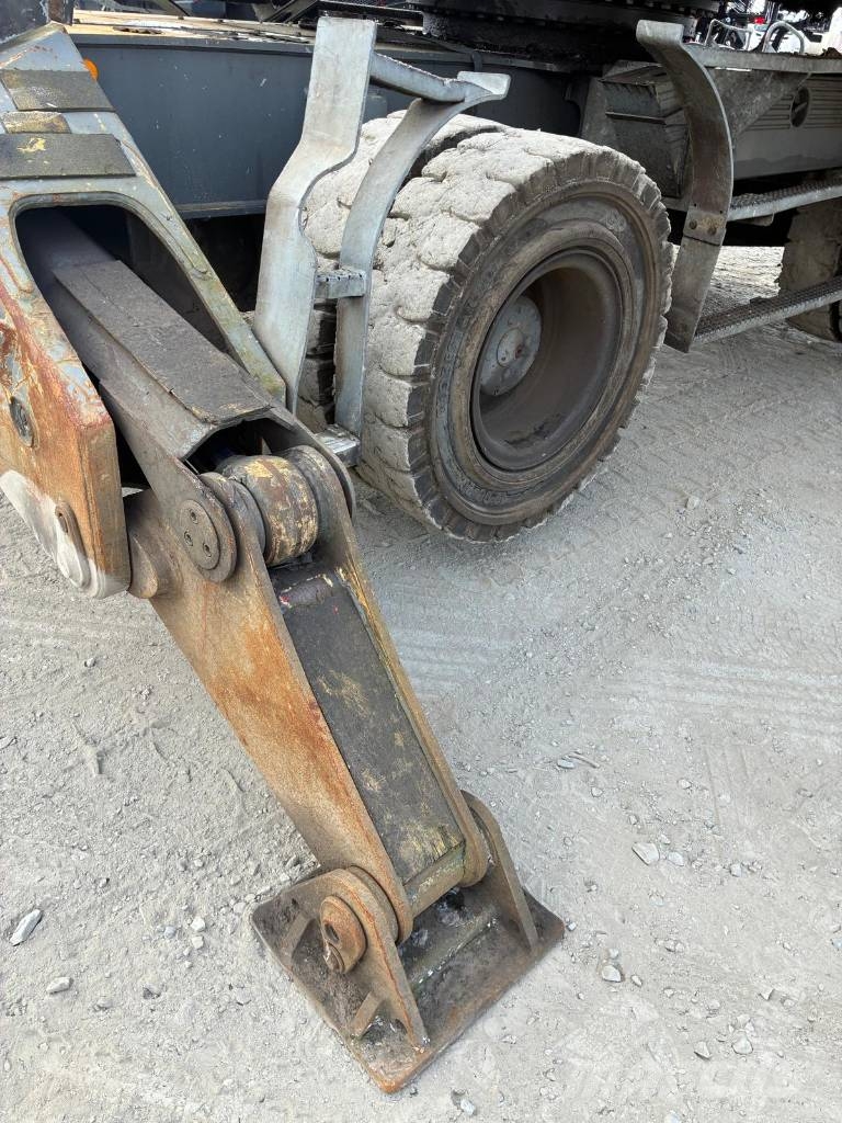 Liebherr 934 Bageri za prenos primarnih/sekundarnih sirovina