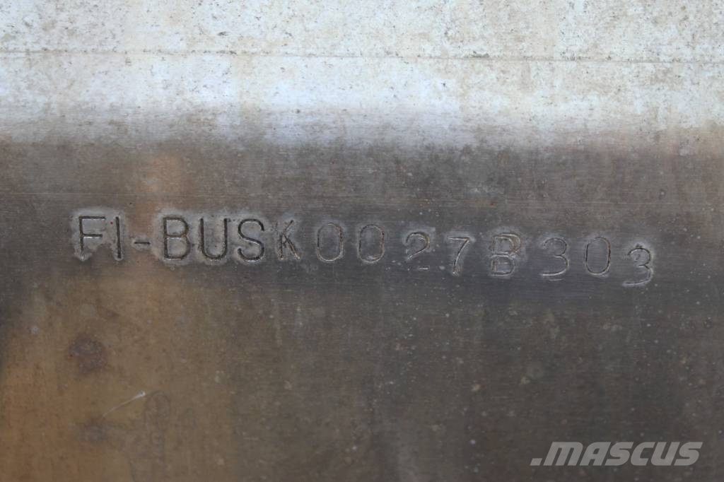 Buster XXL Veneet, proomut ja ponttoonit