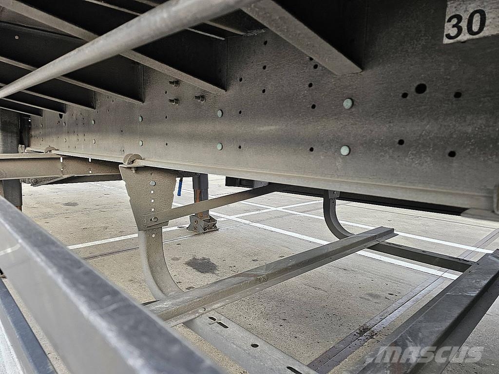 Schmitz Cargobull SCB*S3T MOT 2/27 | 3 AXLES | SLIDING ROOF Semi-reboques com cortinas laterais