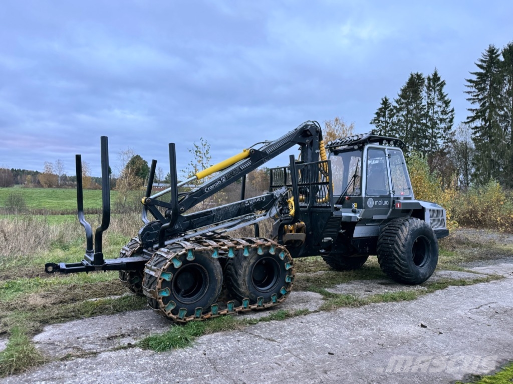 Malwa 560.3F + Farmikko 221TCE Šumarski traktori
