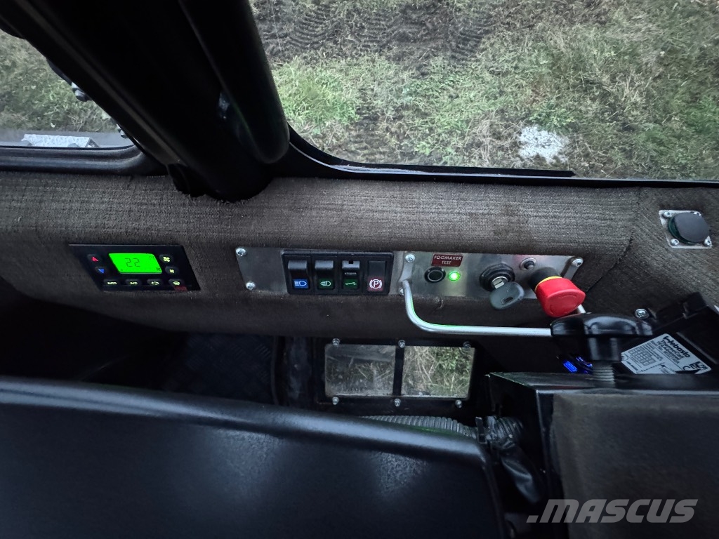 Malwa 560.3F + Farmikko 221TCE Šumarski traktori