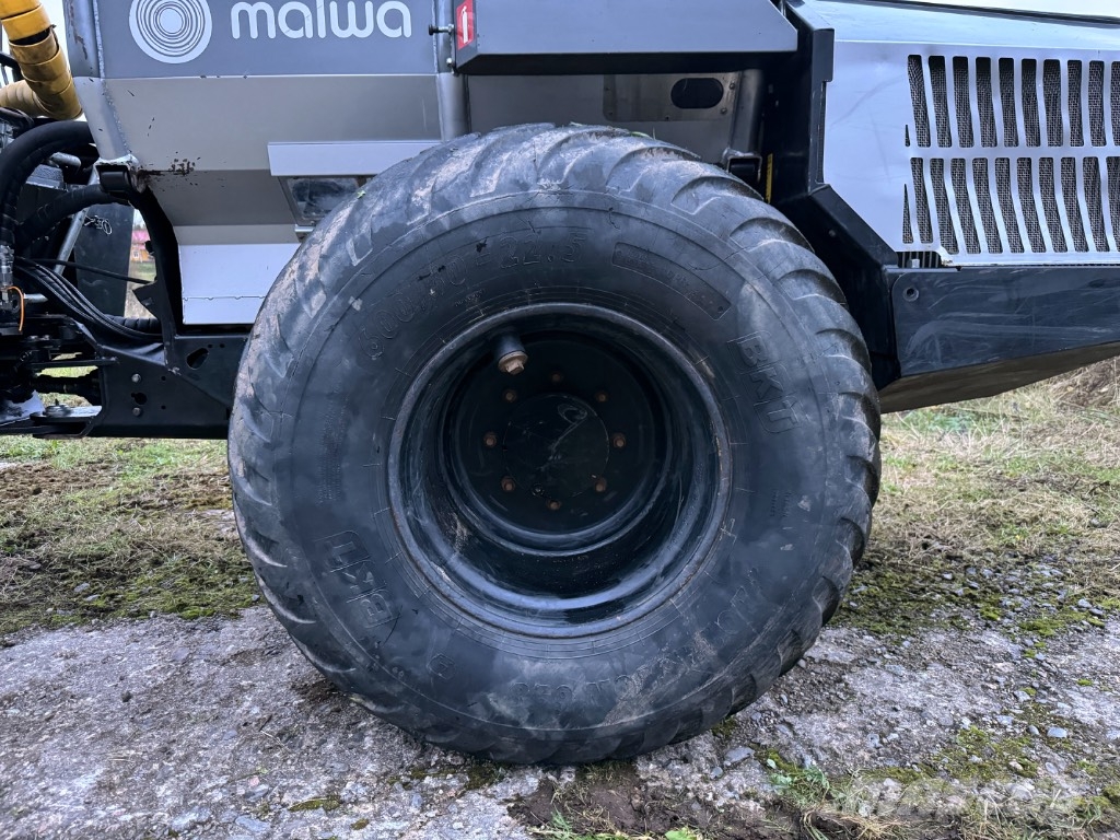 Malwa 560.3F + Farmikko 221TCE Šumarski traktori