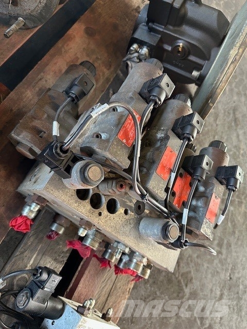 Haulotte HA 20 PX HYDRAULIKA هيدروليات