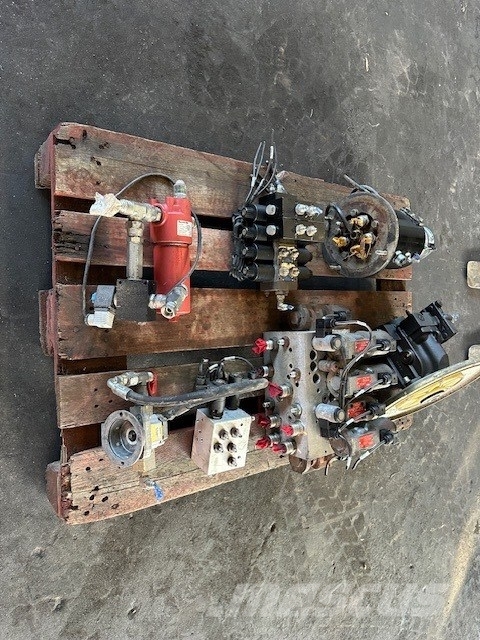 Haulotte HA 20 PX HYDRAULIKA هيدروليات