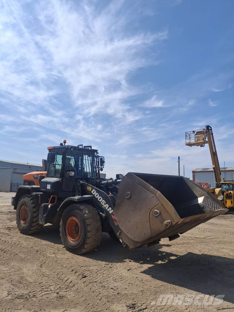 Doosan Dl250-7 15 Tonne Loading Shovel Radlader