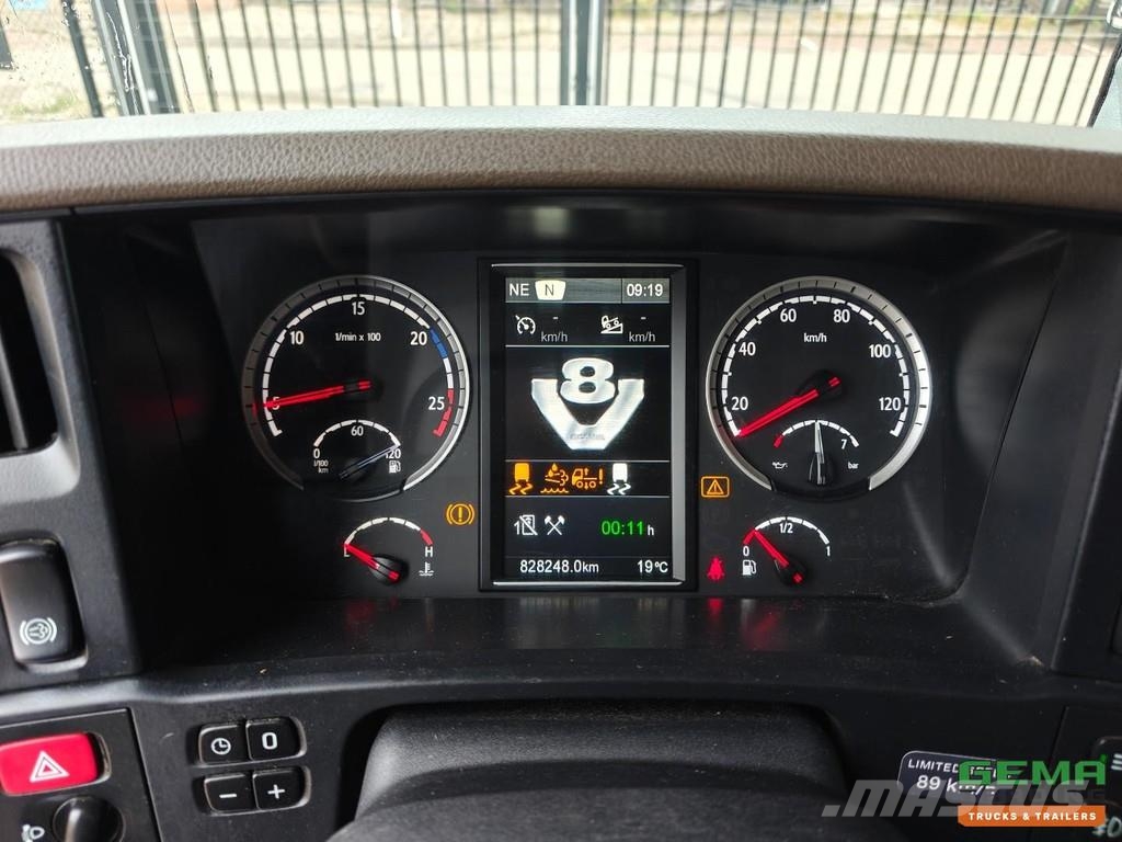 Scania R520 4x2 Streamline Euro6A - V8 - Retarder - Hydra Vlačilci