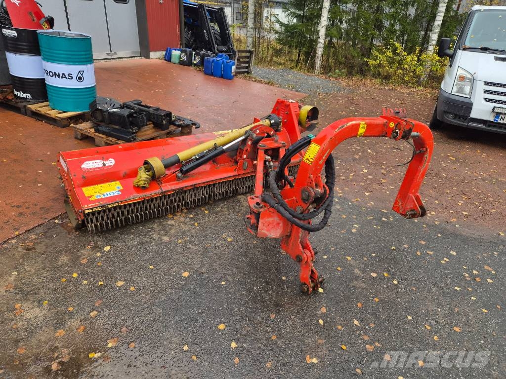 Maschio 210 piennarmurskain Broyeur / Gyrobroyeur / Epareuse