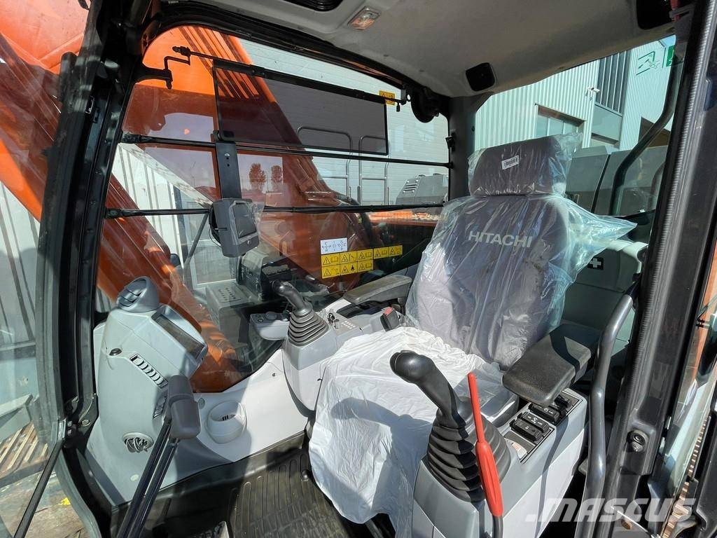 Hitachi ZX300LCN-6 Escavadeiras de esteiras