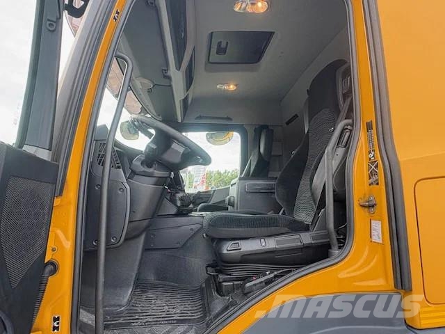 Mercedes-Benz Antos 2540 Kraanwagen Hiab 158E-4 All-Terrain-Krane