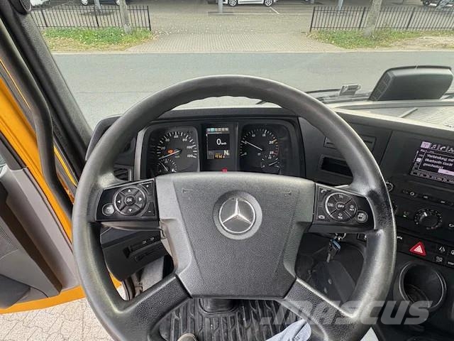 Mercedes-Benz Antos 2540 Kraanwagen Hiab 158E-4 All-Terrain-Krane