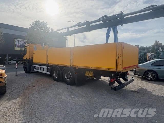Mercedes-Benz Antos 2540 Kraanwagen Hiab 158E-4 All-Terrain-Krane
