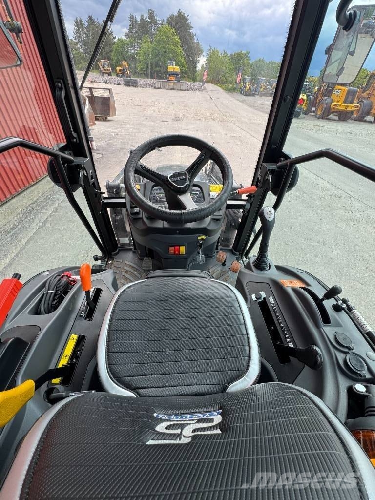Solis 26 HST / 4wd / Hydrostat / Lastare / Euro /Värmare الجرارات