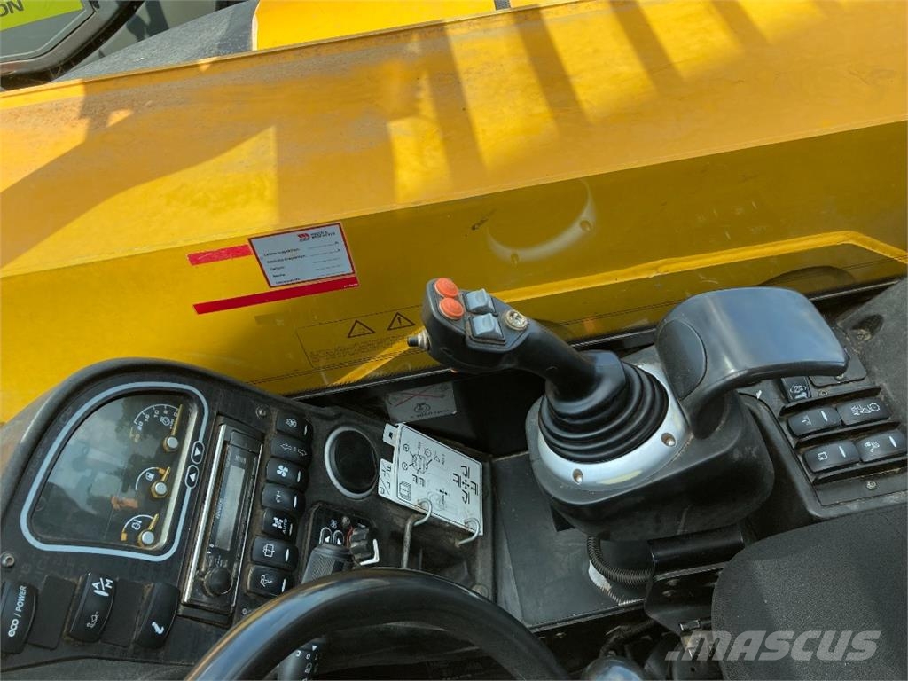 JCB 541-70 AgriPro Agricultura - Otros