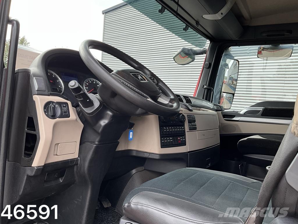 MAN TGX 26.420 Palfinger 42 Tonmeter laadkraan Univerzálne terénne žeriavy