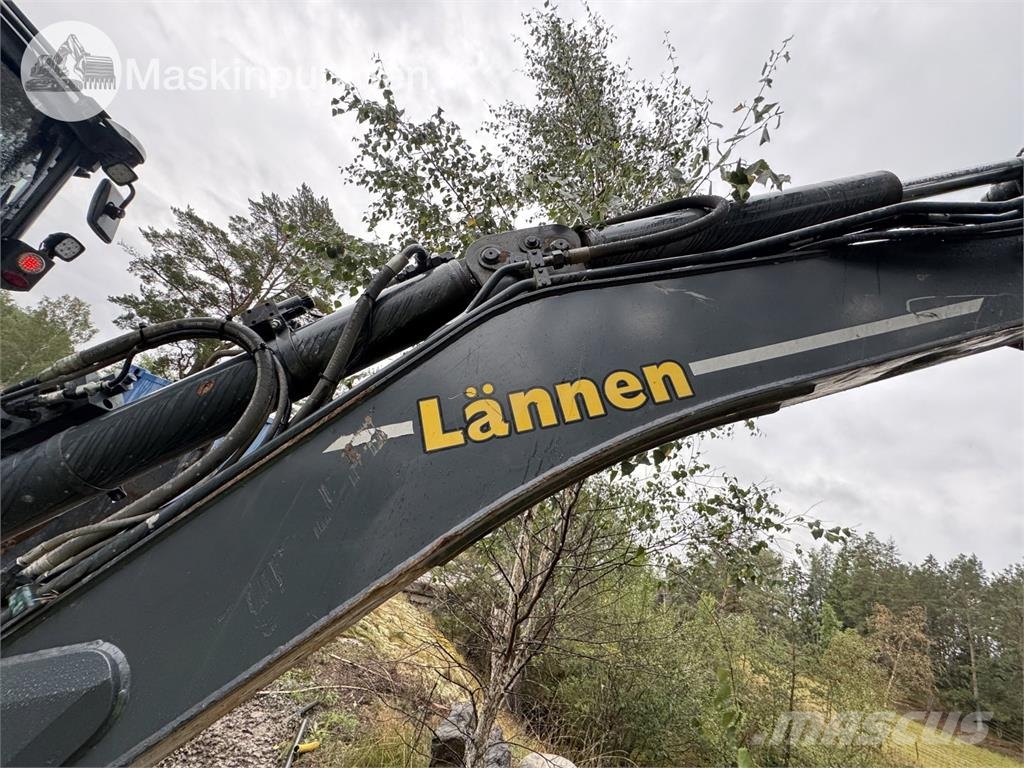 Lännen 860K Premium Frontaliniai krautuvai ir ekskavatoriai