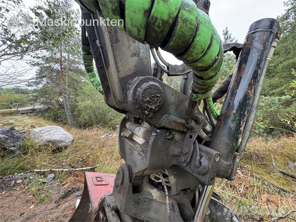 Lännen 860K Premium Frontaliniai krautuvai ir ekskavatoriai