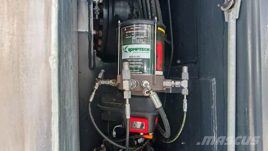 Komptech CRAMBO 6000 MOBILE SLOW-SPEED SHREDDER ماكينات تقطيع أخشاب الحراجة