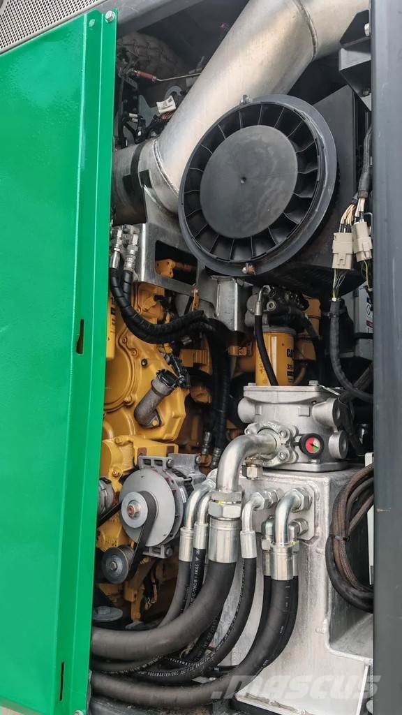 Komptech CRAMBO 6000 MOBILE SLOW-SPEED SHREDDER ماكينات تقطيع أخشاب الحراجة