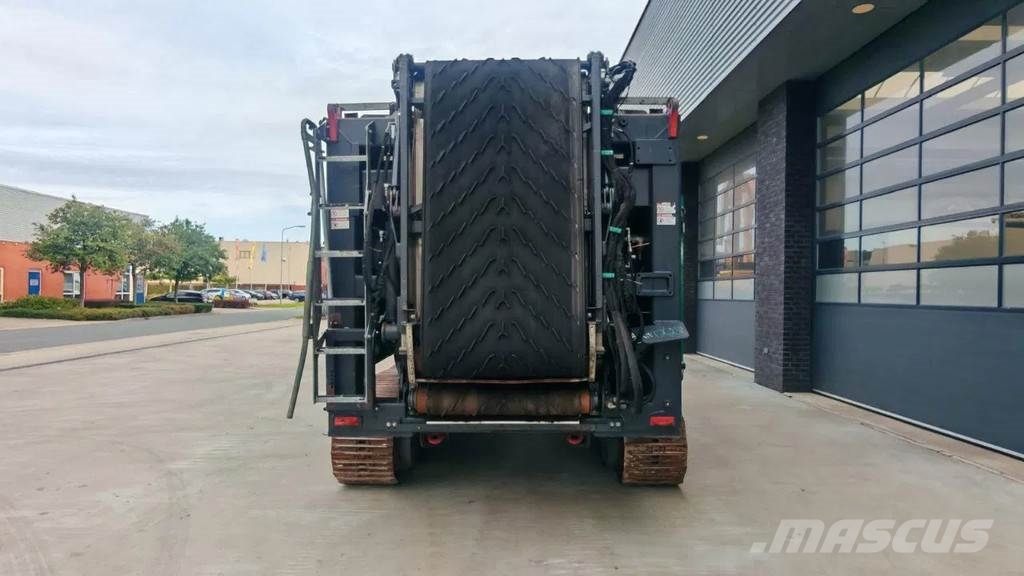 Komptech CRAMBO 6000 MOBILE SLOW-SPEED SHREDDER ماكينات تقطيع أخشاب الحراجة