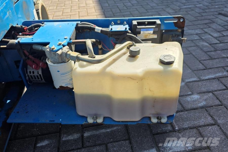 Genie GS2632 Electric, 10m Working Height, 227kg Capacit Mini incarcator