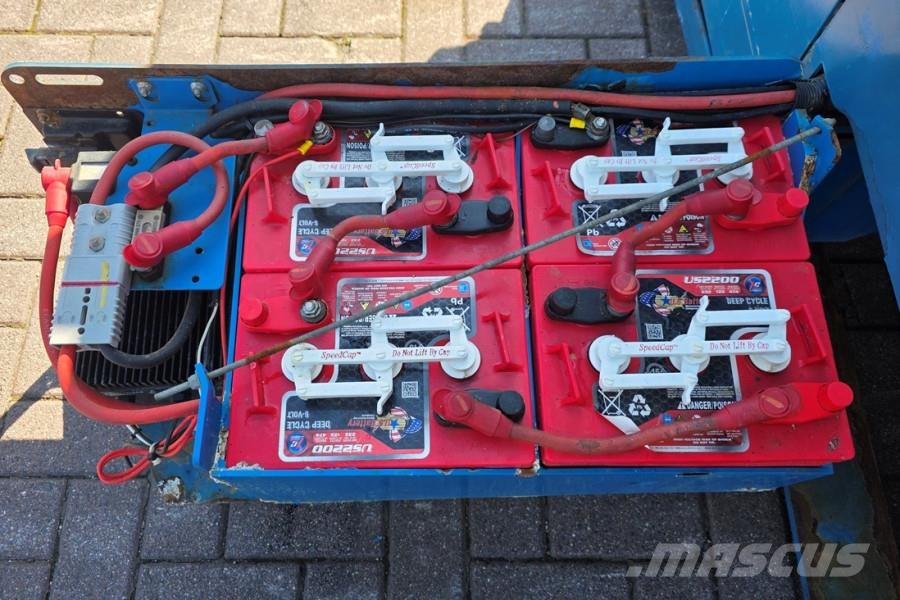 Genie GS2632 Electric, 10m Working Height, 227kg Capacit Mini incarcator