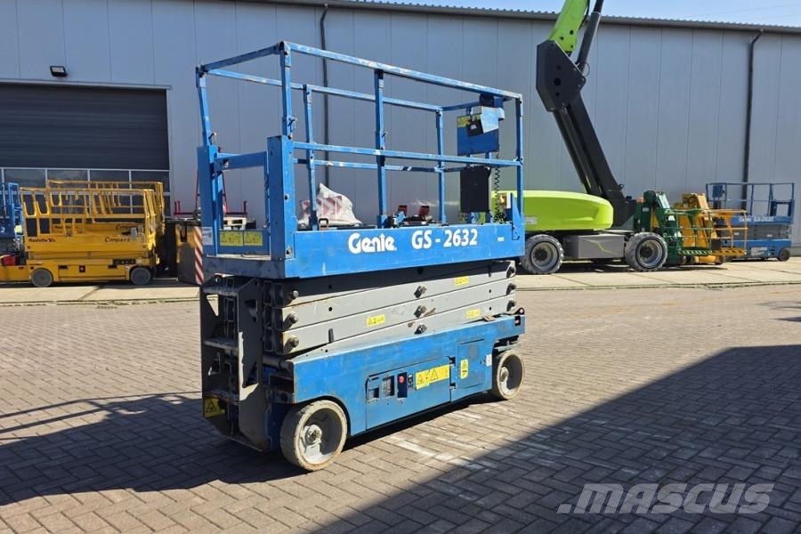 Genie GS2632 Electric, 10m Working Height, 227kg Capacit Mini incarcator