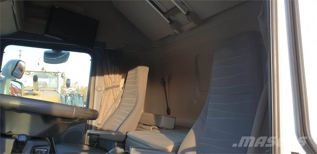 Scania R 730 Tractores (camiões)
