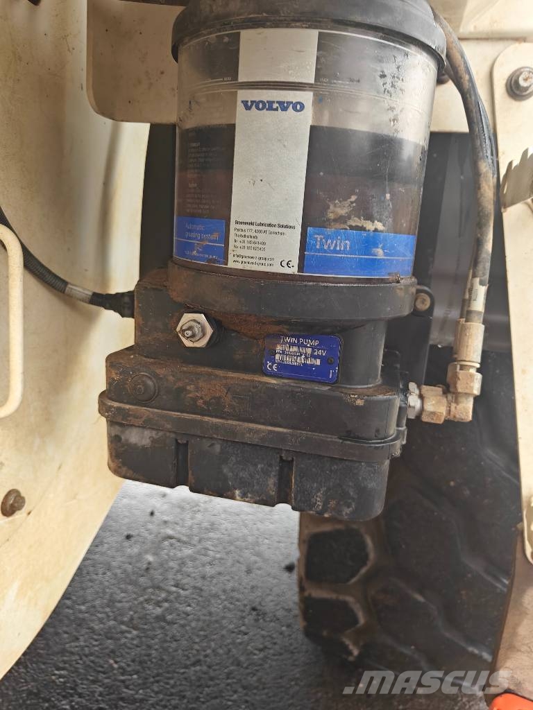 Volvo L 90 H Incarcator pe pneuri