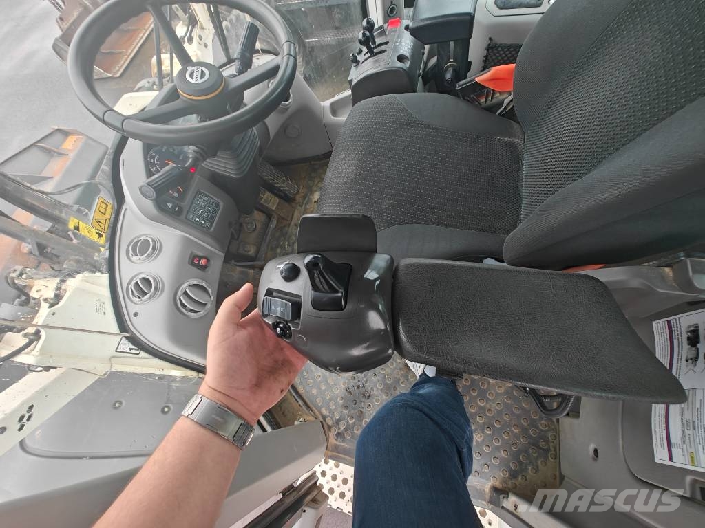 Volvo L 90 H Incarcator pe pneuri