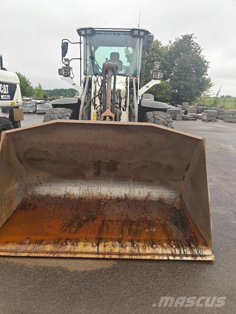 Volvo L 90 H Incarcator pe pneuri