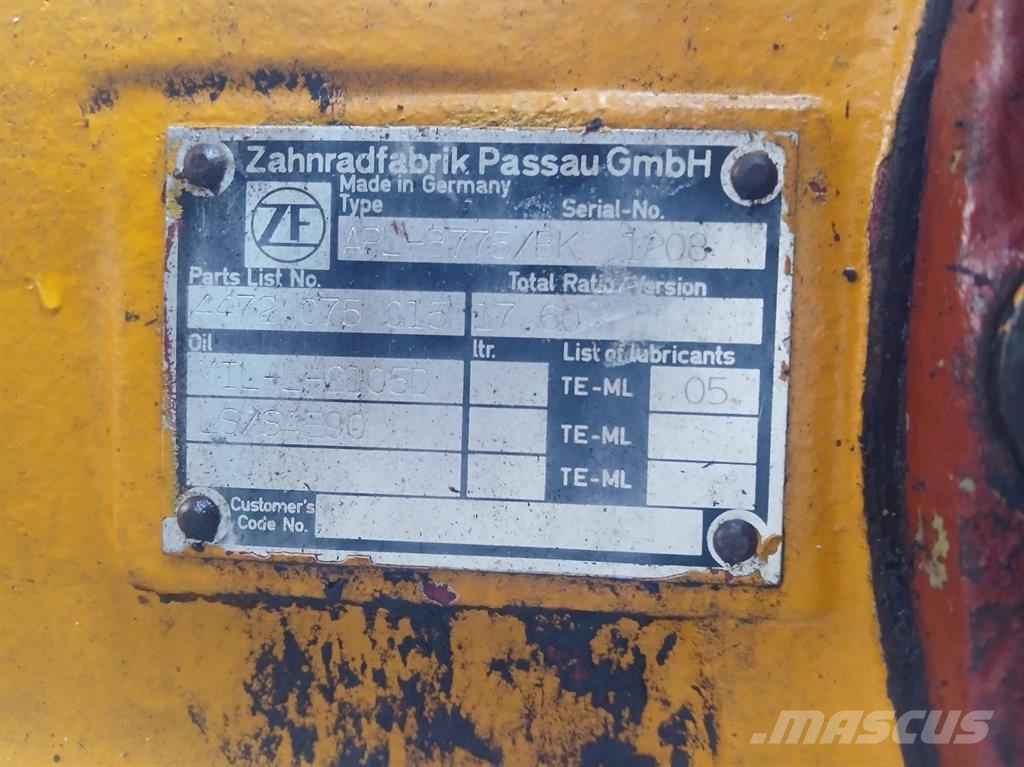 Ahlmann AZ200-ZF APL-B775/BK-4472075015-Axle/Achse/As محور العجلة